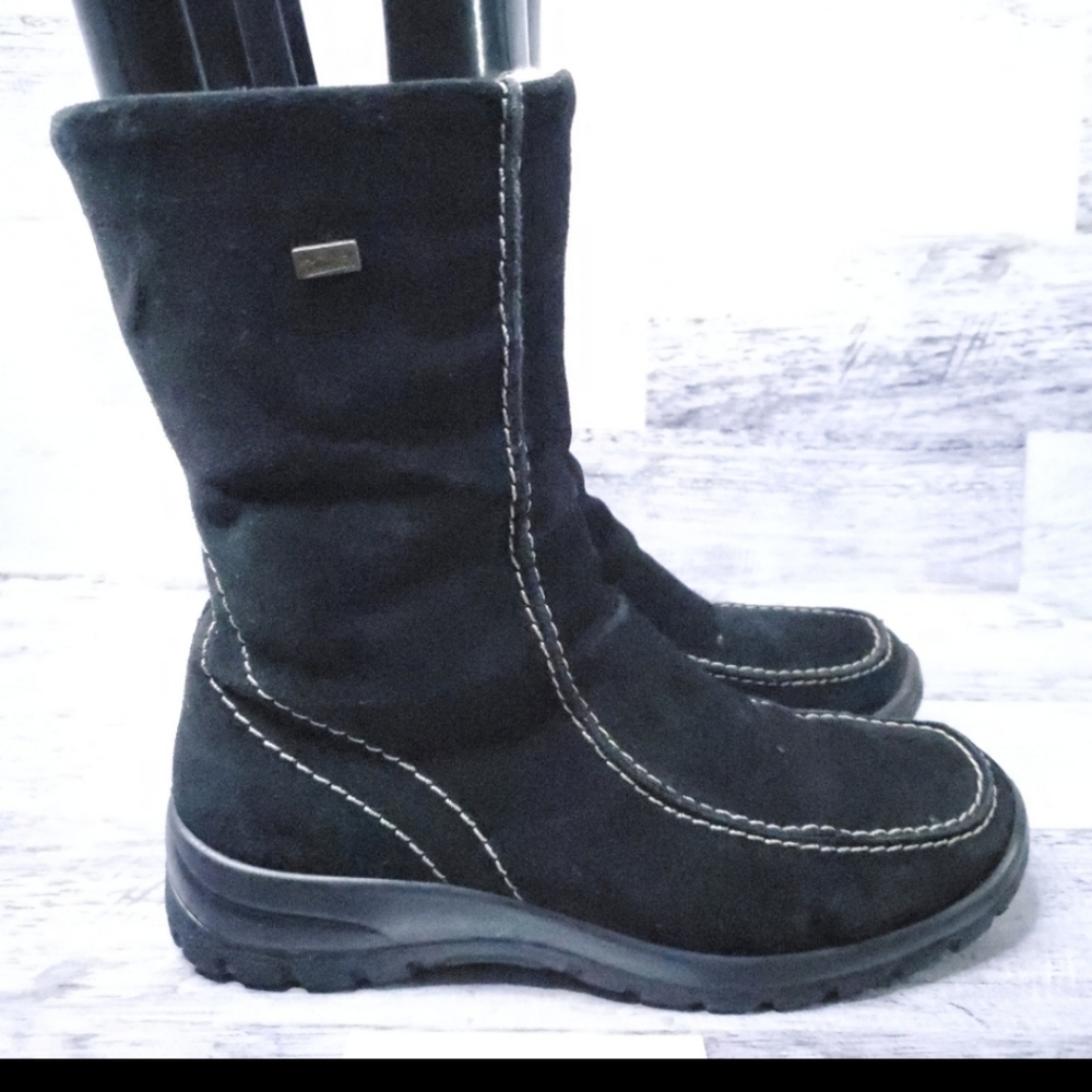 Reiker Suede Snow Boots Black sz 38 / 7